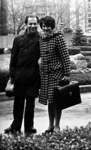 Жека и его невеста Лариса.  Кишинев, весна 1975 г.