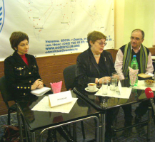 Марина Жуковская, Александра Ильф, Валерий Хаит на встрече с Алесандрой Ильф во Всемирном клубе одесситов.
