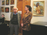 Персональную выставку Ольги Разинкиной «РазноОБРАЗие творчества» открывает Евгений Голубовский.