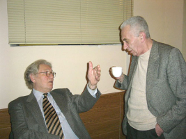 Ростислав Александров с писателем Аркадием Львовым (слева)