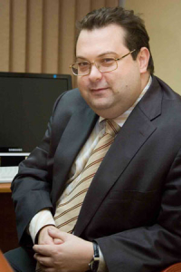 Председатель правления банка «Пивденный» и большой поклонник шахмат В. В. Мороховский.